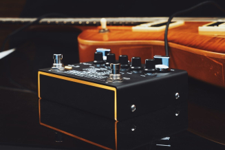 Joyo R-15 Preamp House - efekt gitarowy - 9